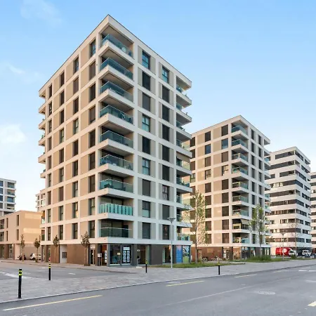 Loctowers A4-4-3 By Interhome アパート ロカルノ